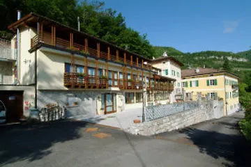 Garni San Giorgio 호텔 3*